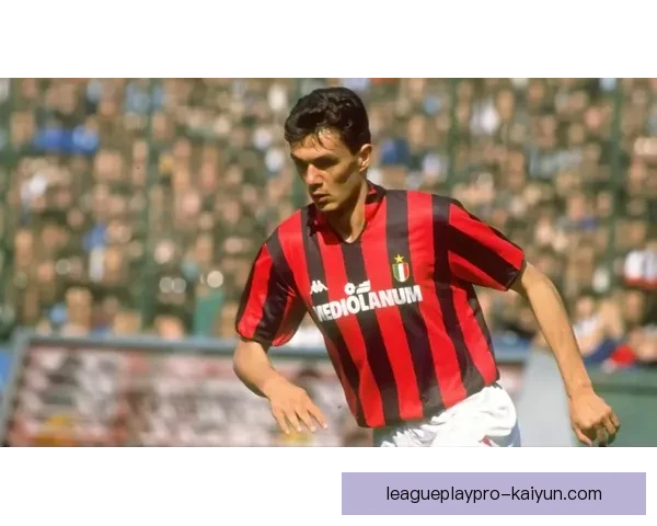 马尔蒂尼历史地位分析：作为足球传奇，其影响力与成就值得关注