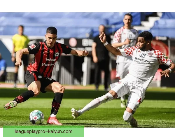 瓦伦西亚中场组织表现稳健，近期助力球队持续提升竞争力